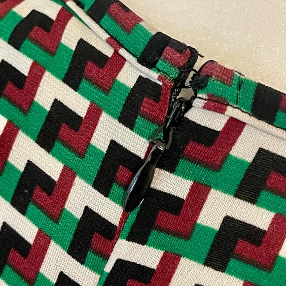 Michael Kors Long Sleeve Dress in Green and White - Picture 6 of 6